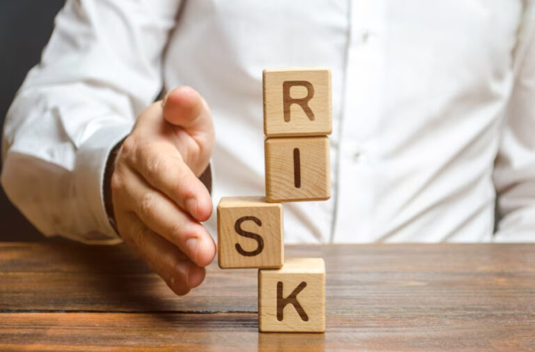 Manajemen Risiko: Pengertian, Manfaat dan Jenis-jenis Risiko